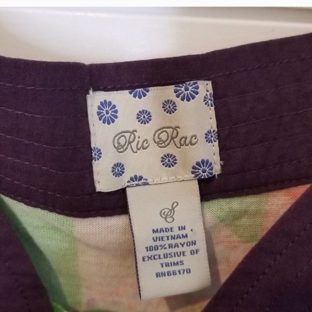 Ric Rac Anthropologie top - Picture 3 of 4
